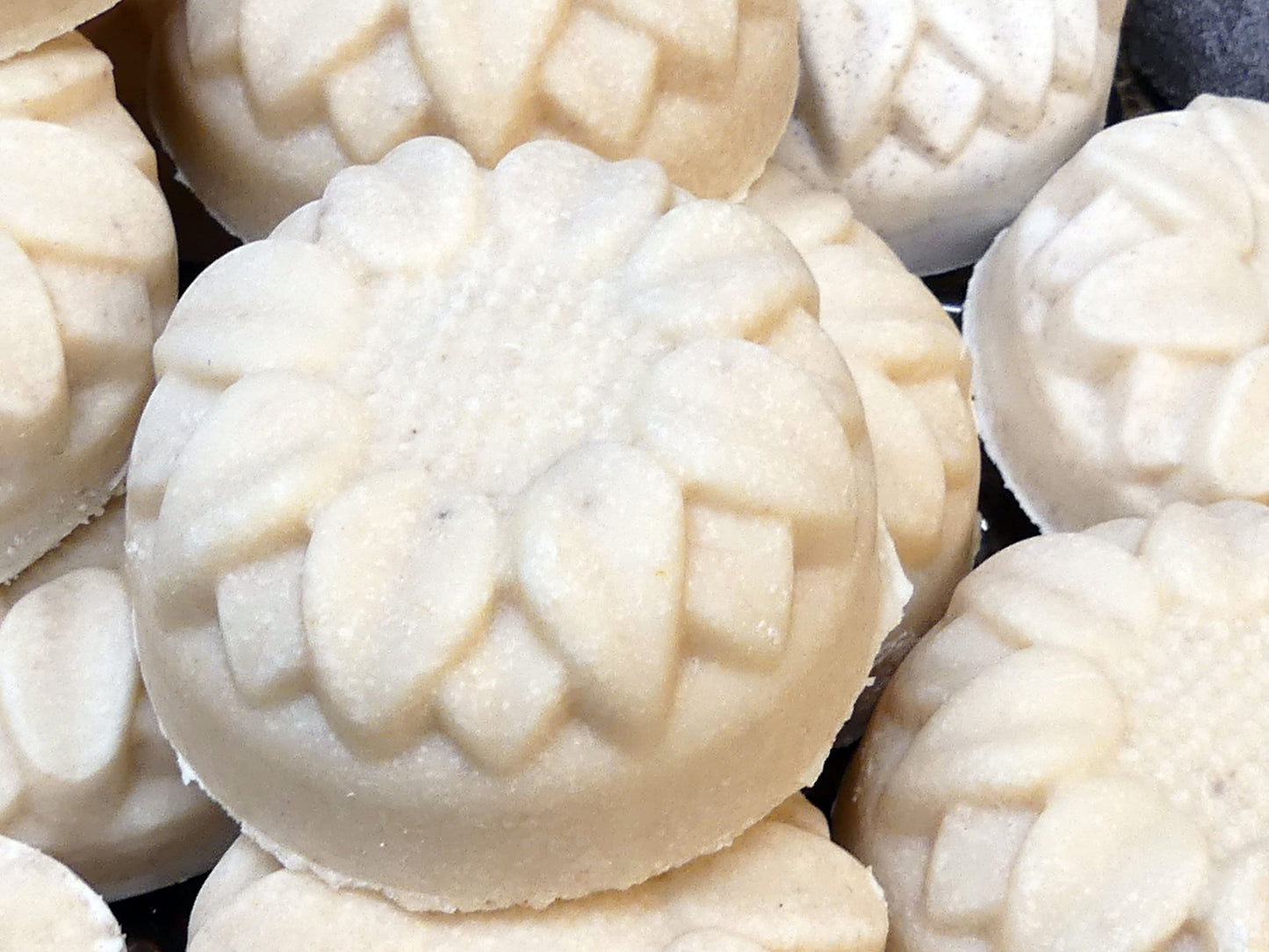 Be Joyful Salt & Caffeine Facial Bar